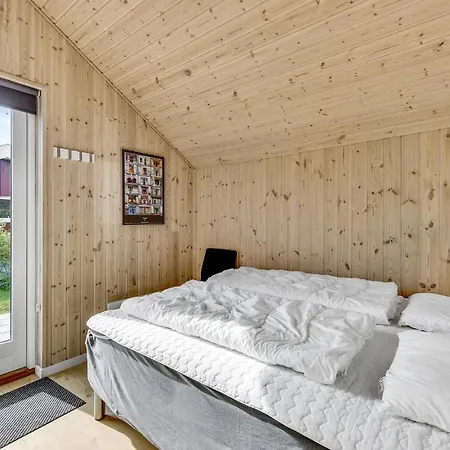 Stunning Home In Tarm With Sauna * Tarm