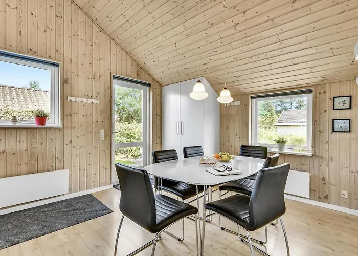 Sivsangervaenget X Dom wakacyjny